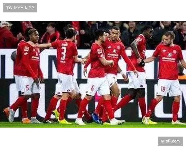 RB莱比锡高位逼抢奏效客场压制美因茨强势取胜全取三分